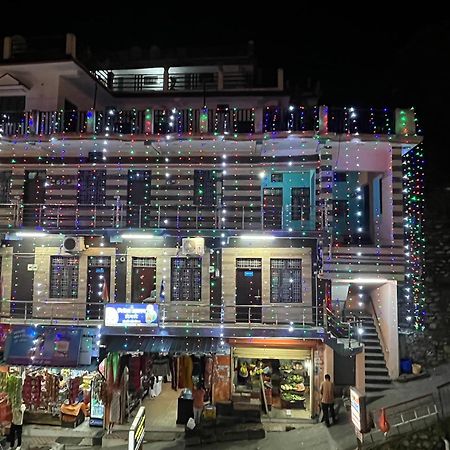 Girish Alay Home Stay Rudraprayāg Exterior photo