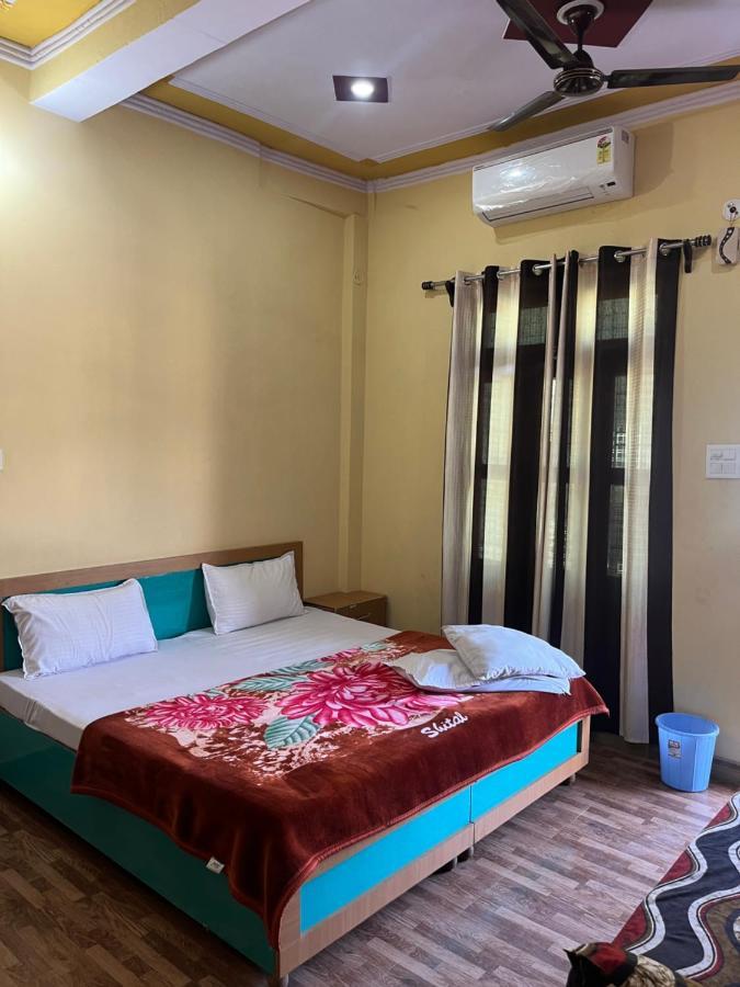 Girish Alay Home Stay Rudraprayāg Exterior photo