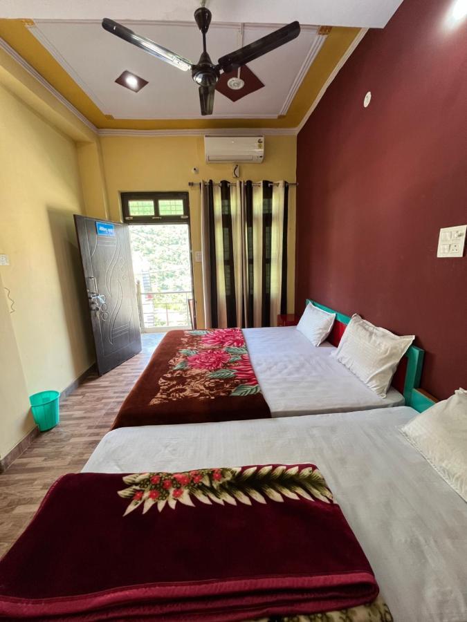 Girish Alay Home Stay Rudraprayāg Exterior photo